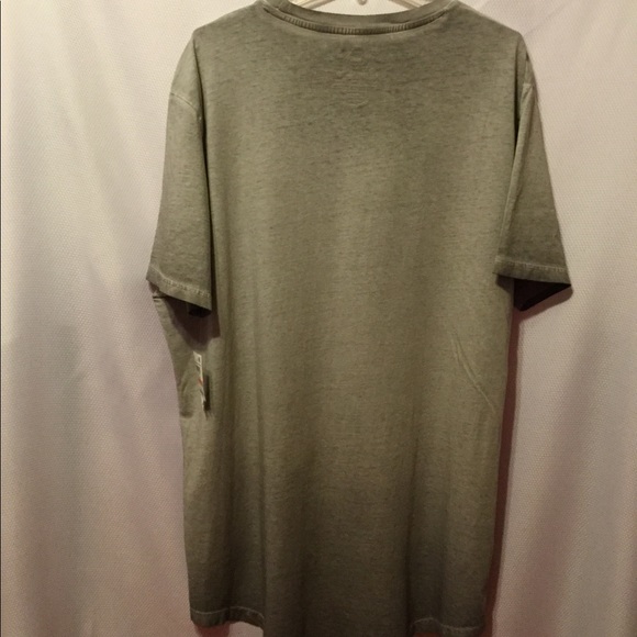 American Rag t-shirt - Picture 3 of 3